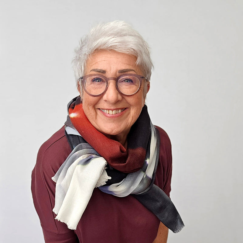 Nye Wilhelmineskjerf – Eksklusivt design i 3 kvaliteter og ny størrelse!