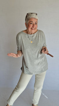 By Basics Cotton Sense By Basics- 4309 T-shirt loose med båthals kunstkolonialen