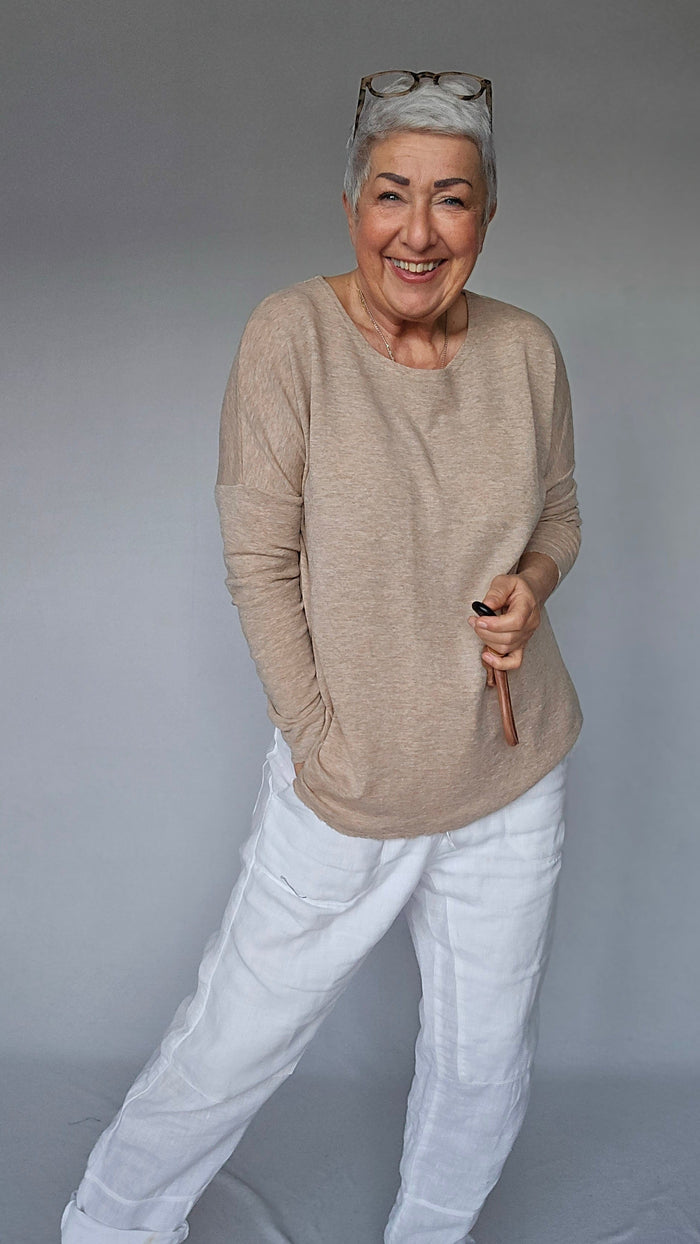 By Basics Genser By Basics- 4039 Litt løs genser med rund hals kunstkolonialen