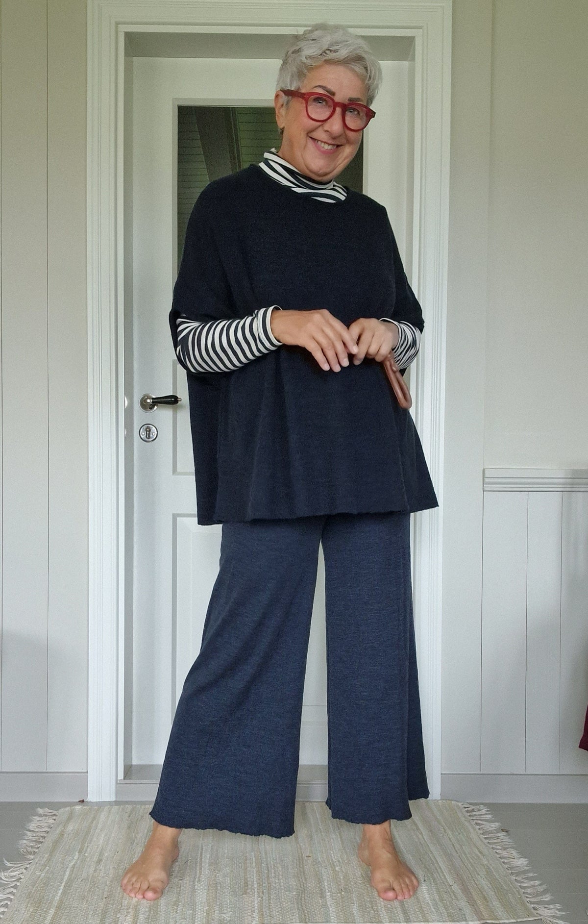 By Basics Genser By basics- 4318 Pologenser i bomull kunstkolonialen