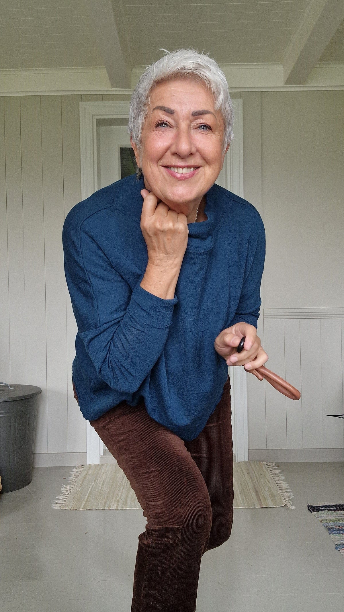 By Basics Genser M / Petrol blue By Basics- 4025 Rampegenser i ensfarget kunstkolonialen