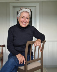 By Basics Genser S / Black By basics- 4318 Pologenser i bomull kunstkolonialen