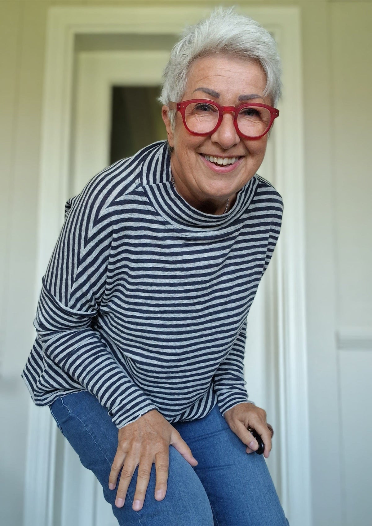 By Basics Genser S / Dawn grey/ charcoal (smale striper) By Basics- 4025 Rampegenser i striper kunstkolonialen