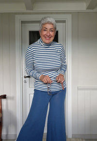 By Basics Genser S / Raw white/ Denim blue By basics- 4318 Pologenser i bomull kunstkolonialen