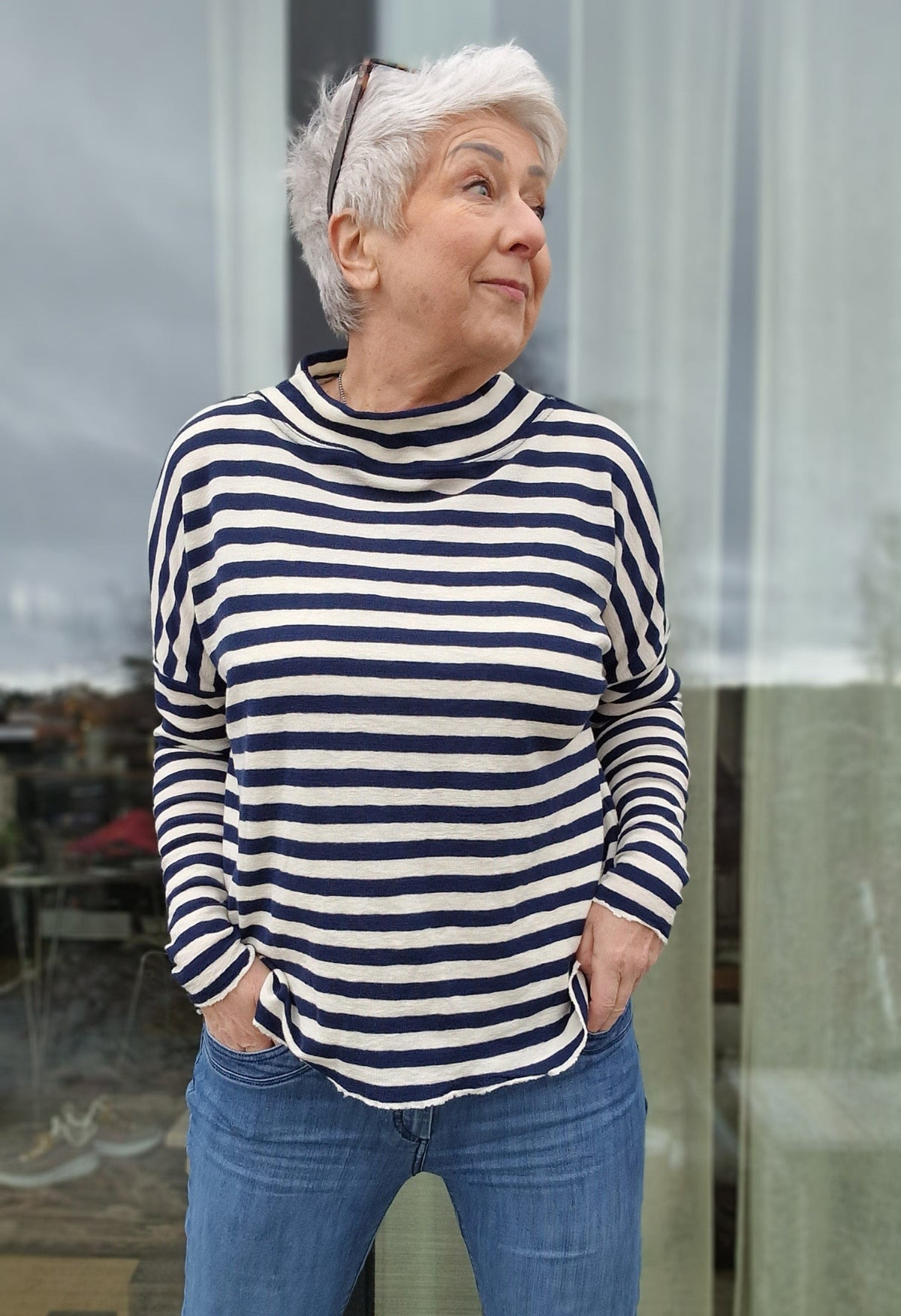 By Basics Genser S / Raw white/Navy blue By Basics- 4025 Rampegenser i striper kunstkolonialen