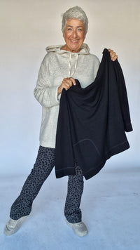 By Basics Hettegenser By basics- 14014 Hoodie kunstkolonialen