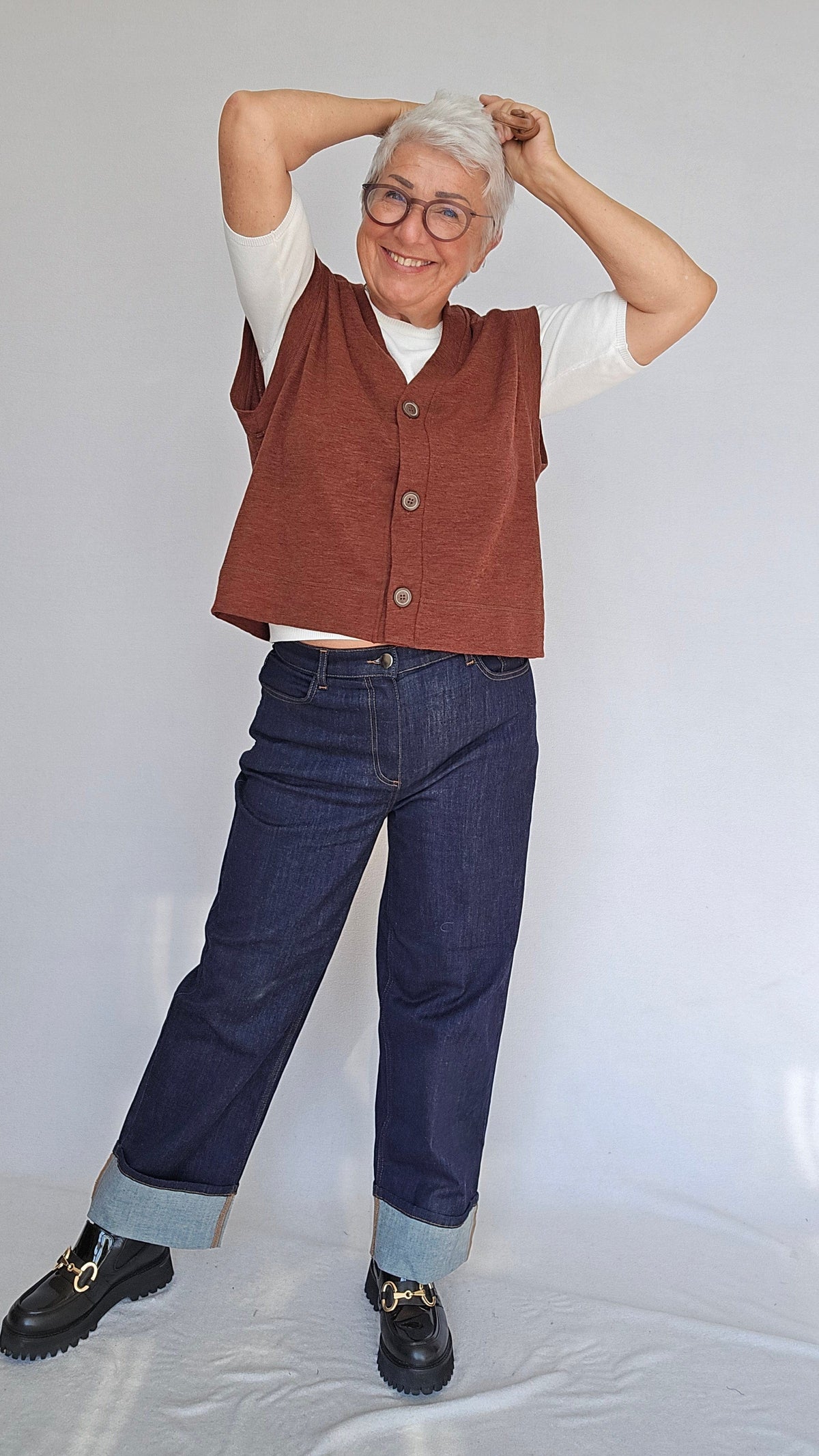 By Basics Vest Rosewood / S By Basics- 2011 Vest m/v-hals og knapper kunstkolonialen