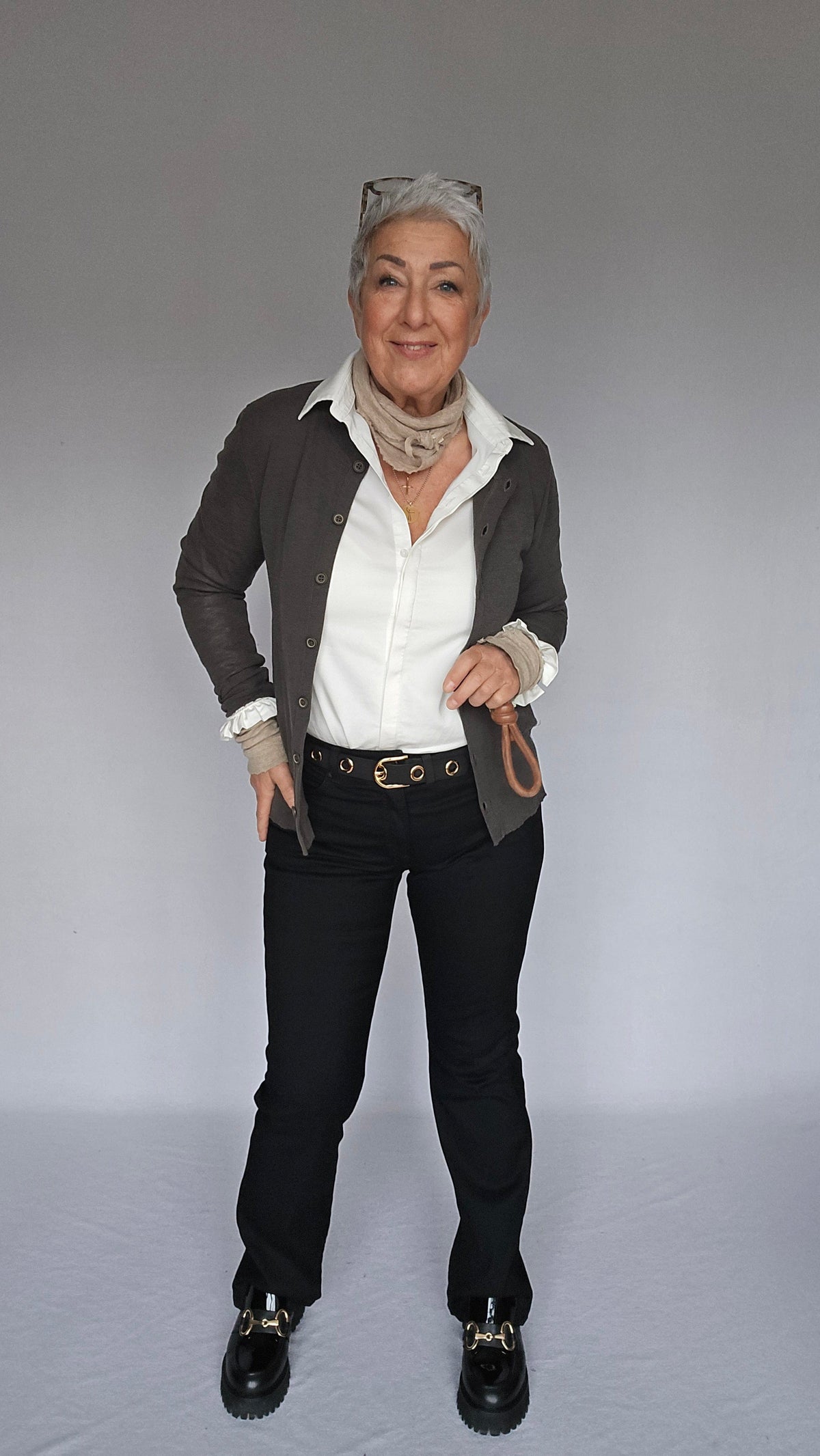 Cero Etage Bukse 34 CRO- Magic fit jeans- flared leg sort 80 cm kunstkolonialen