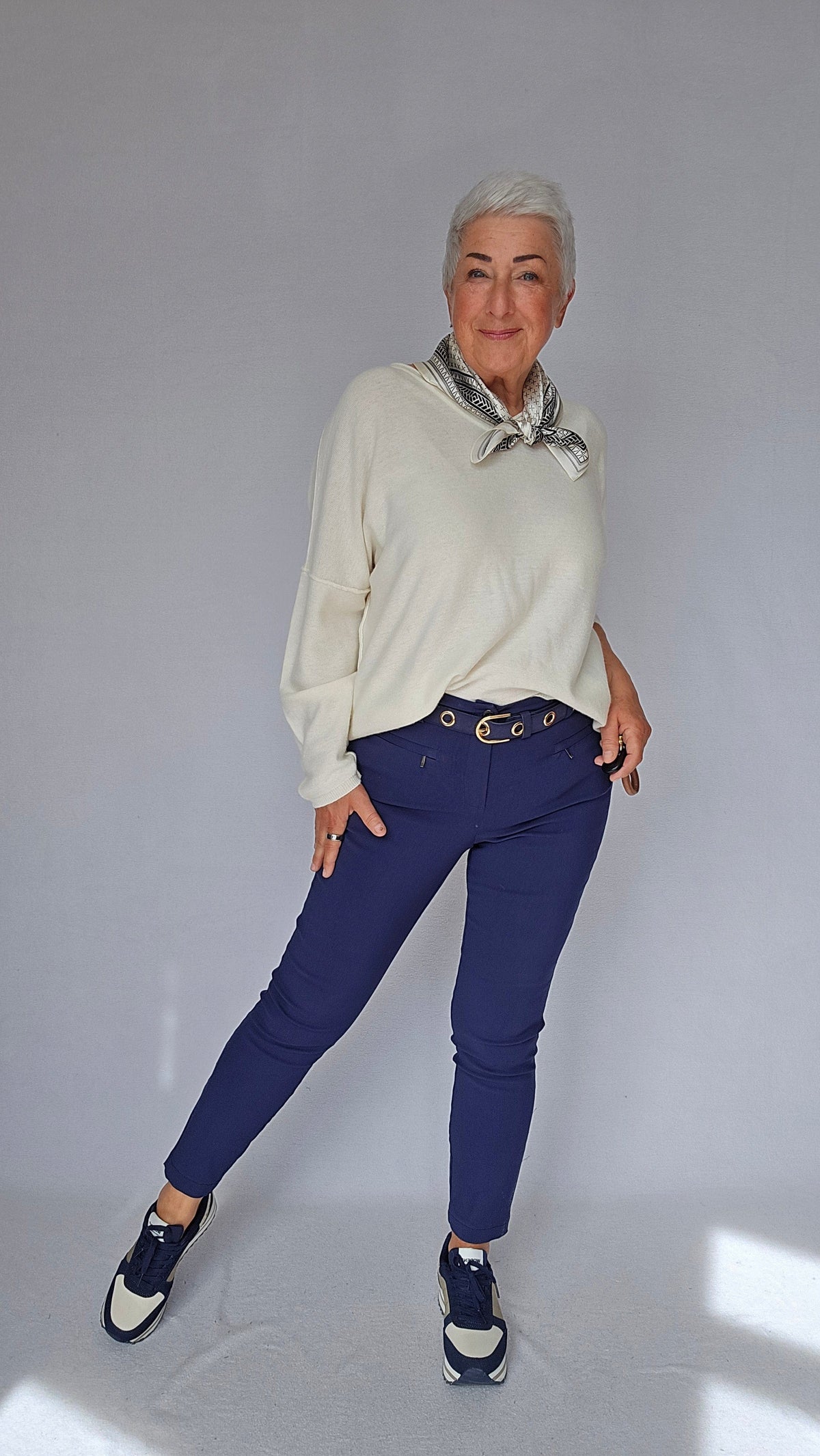 Cero Etage Bukser 34 / Navy Light CRO- Lina 7/8 bukser m/superstretch ensfarget kunstkolonialen