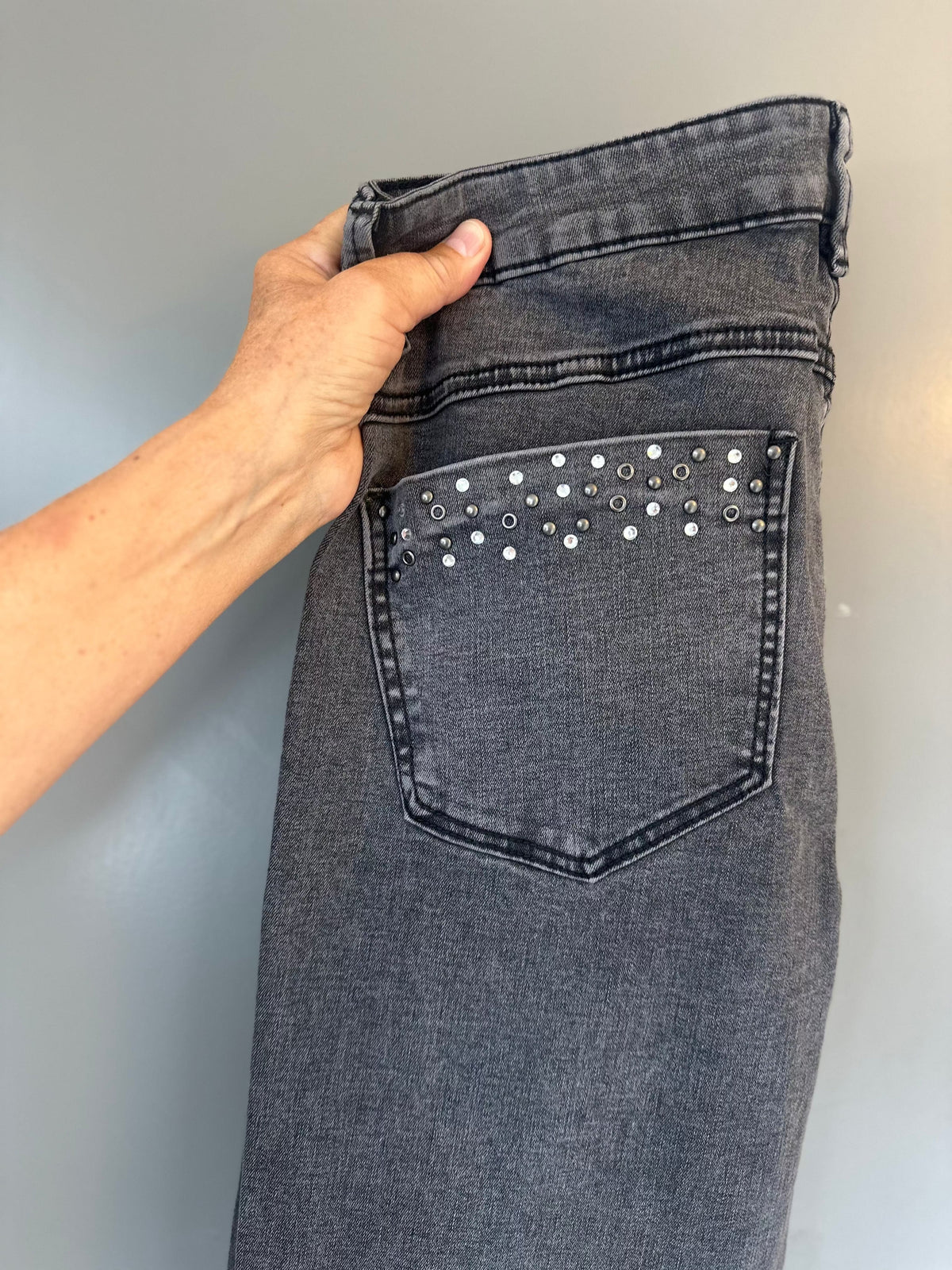 Cero Etage Bukser CRO- Emma i Grey Denim m/pynt på lommene kunstkolonialen