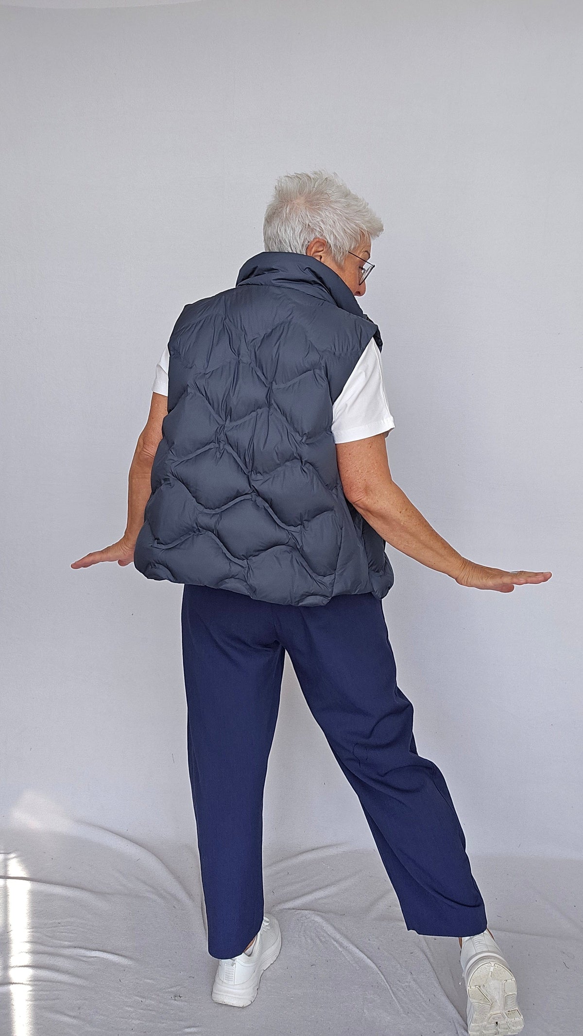 Cero Etage Dunvest Cero Etage- Dunvest i resirkulert polyester kunstkolonialen