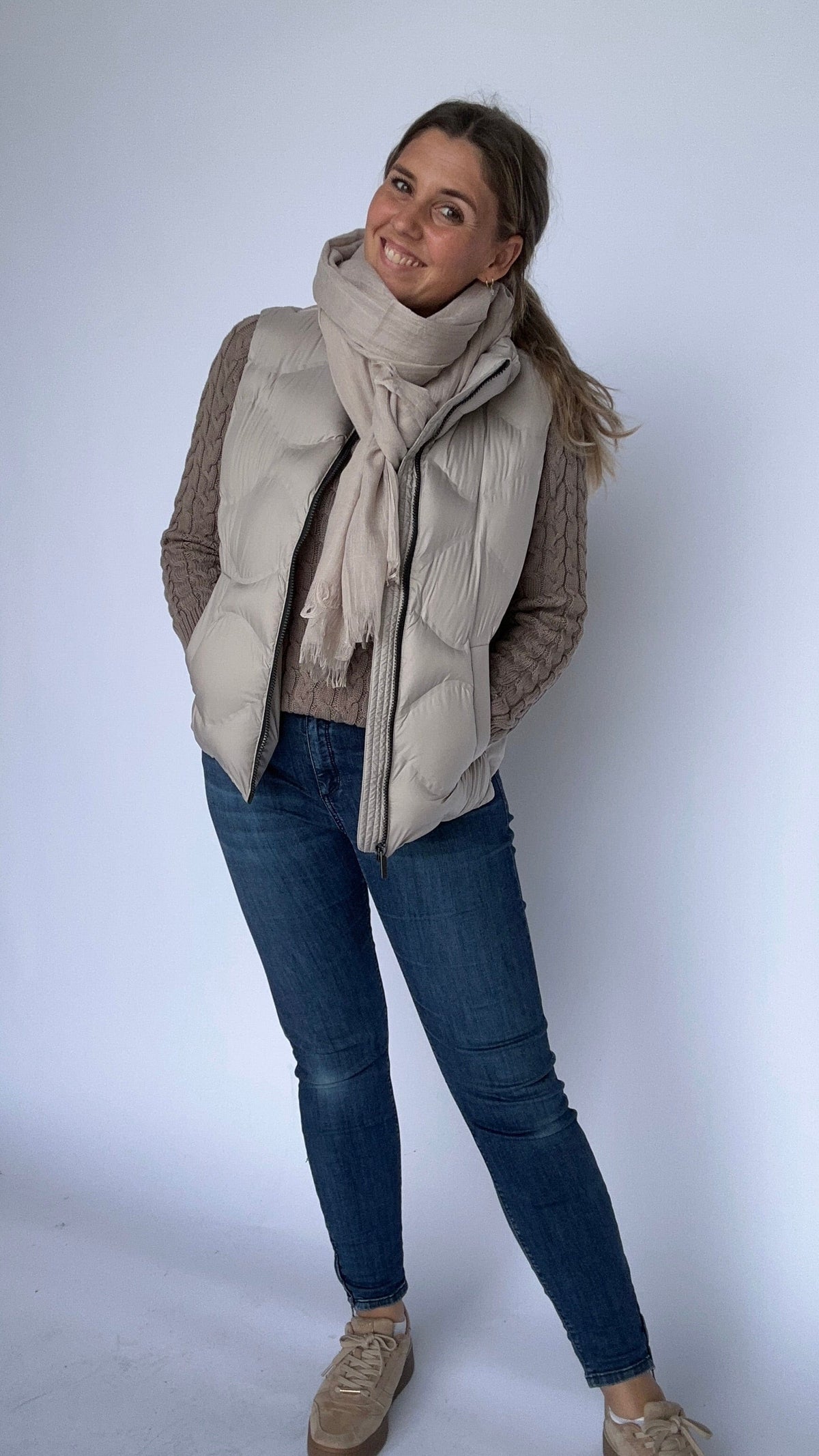 Cero Etage Dunvest Sand / 36 Cero Etage- Dunvest i resirkulert polyester kunstkolonialen