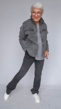 Cero Etage Jeansjakke S / Grey denim Cero Etage-  Jeansjakke i Grey Denim m/pynt på lommene kunstkolonialen