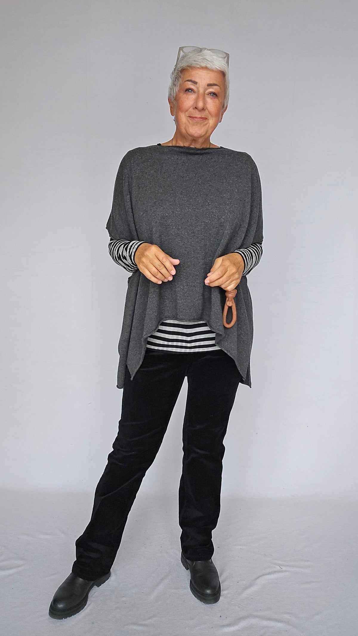 CRO Bukse 34 / Sort CRO- Emma Flair Cordfløyelsbukse kunstkolonialen