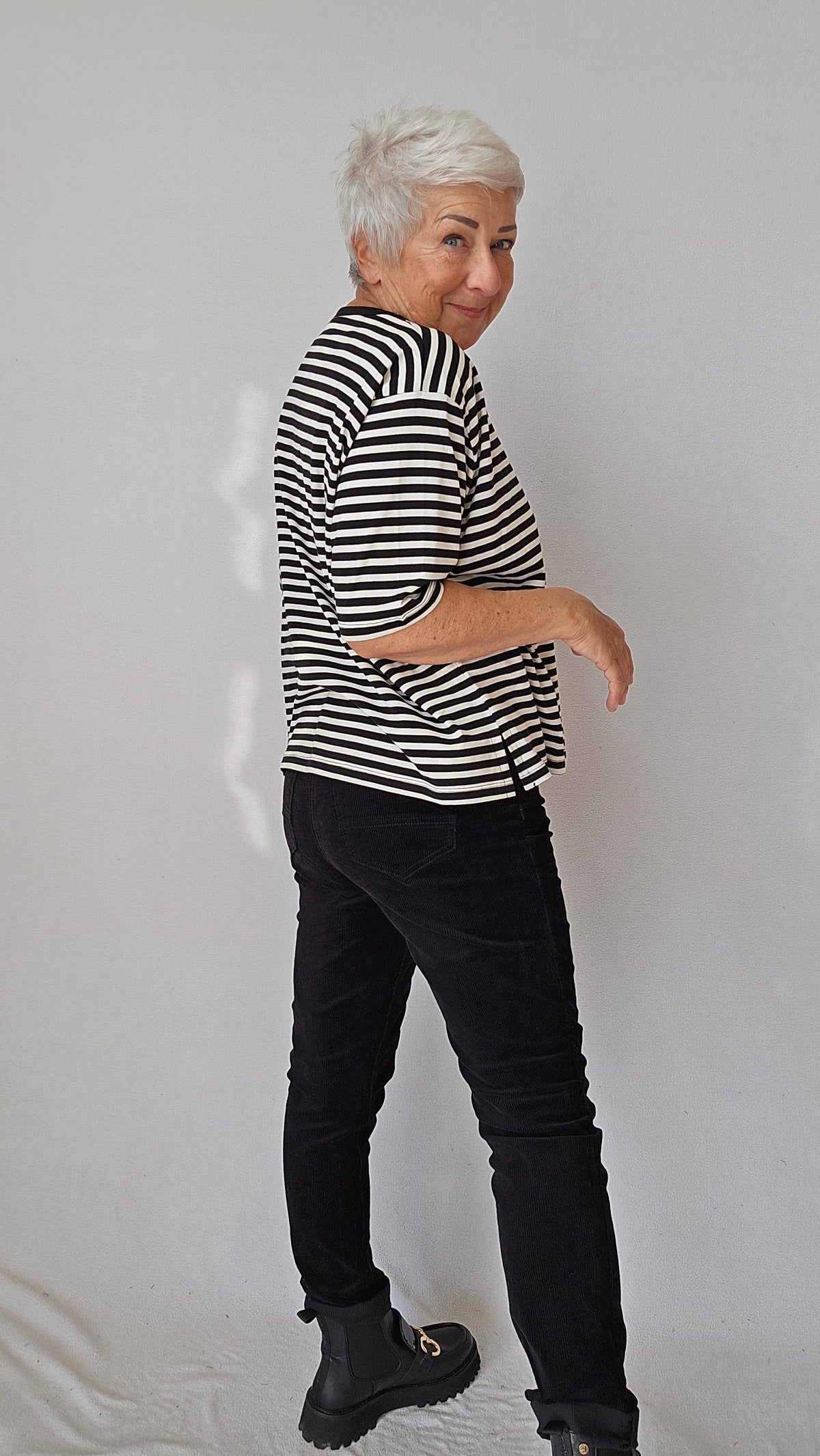 CRO Bukse CRO- Suzanne Kordfløyelsbukse (smale ben) kunstkolonialen