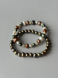 Leas Verden Armbånd Leas verden- Armbånd med forskjellige stein kunstkolonialen