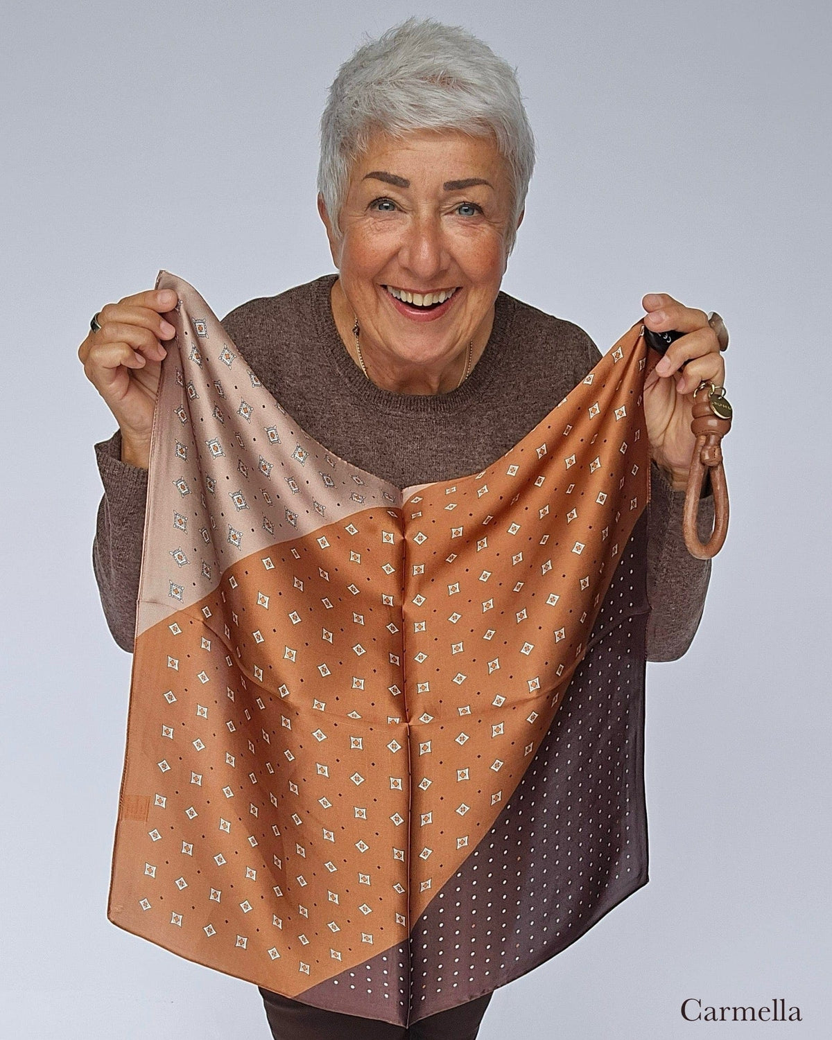 Leas Verden Skjerf Carmella Leas Verden- Silkeskjerf 53 x 53 cm kunstkolonialen