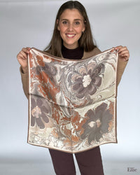 Leas Verden Skjerf Leas Verden- Silkeskjerf 53 x 53 cm kunstkolonialen