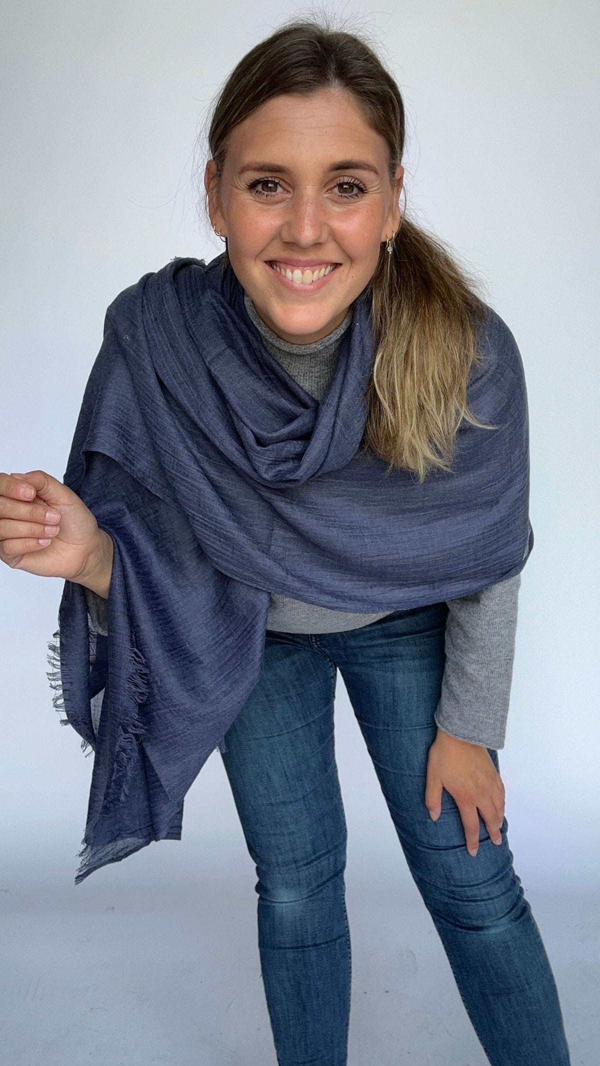 Leas Verden Skjerf Leas verden- Ulrikke skjerf i bomull og modal kunstkolonialen