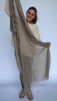 Leas Verden Skjerf Leas verden- Ulrikke skjerf i bomull og modal kunstkolonialen