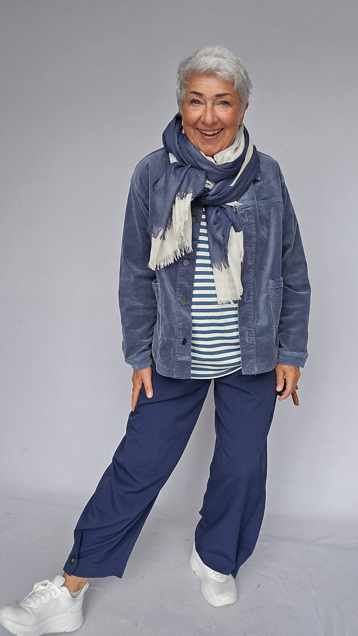 Leas Verden Skjerf Leas verden- Ulrikke skjerf i bomull og modal kunstkolonialen