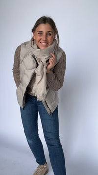 Leas Verden Skjerf Timberwolve (lys beige) Leas verden- Ulrikke skjerf i bomull og modal kunstkolonialen