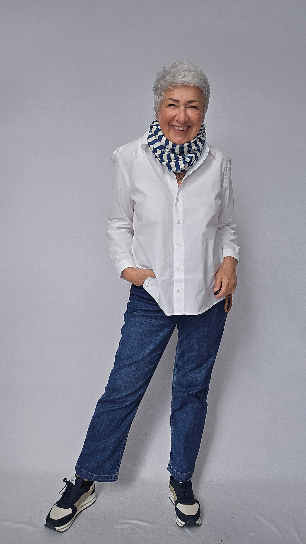 Masai Jeans Masai- Portiscan jeans med rette ben kunstkolonialen