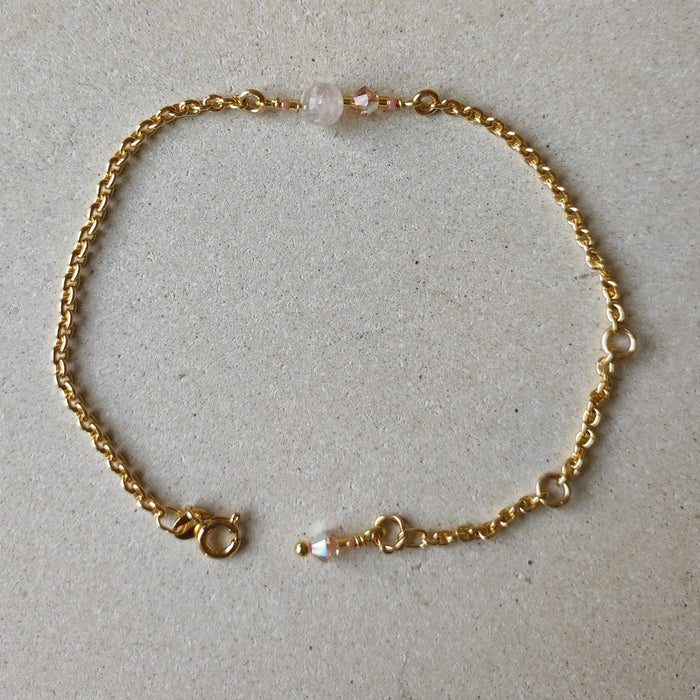 Natali Smykker Smykker Dus rosa Natali- Forgylte armbånd m/perler kunstkolonialen