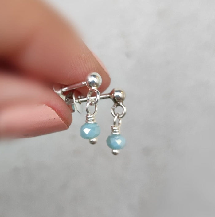 Natali Smykker Smykker Lyseblå Natali- Studs m/søte heng- 925 sølv kunstkolonialen