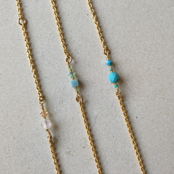 Natali Smykker Smykker Natali- Forgylte armbånd m/perler kunstkolonialen