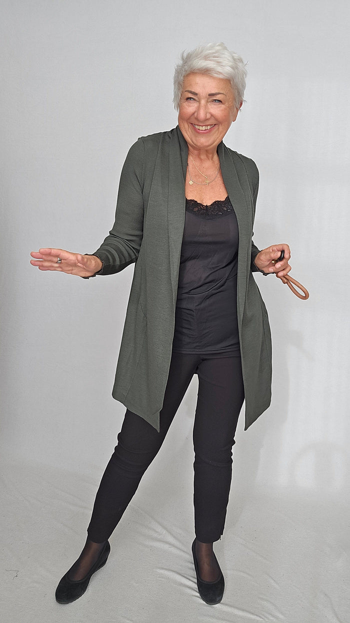 Oscalito Cardigan Oscalito- Cardigan ull/silke kunstkolonialen