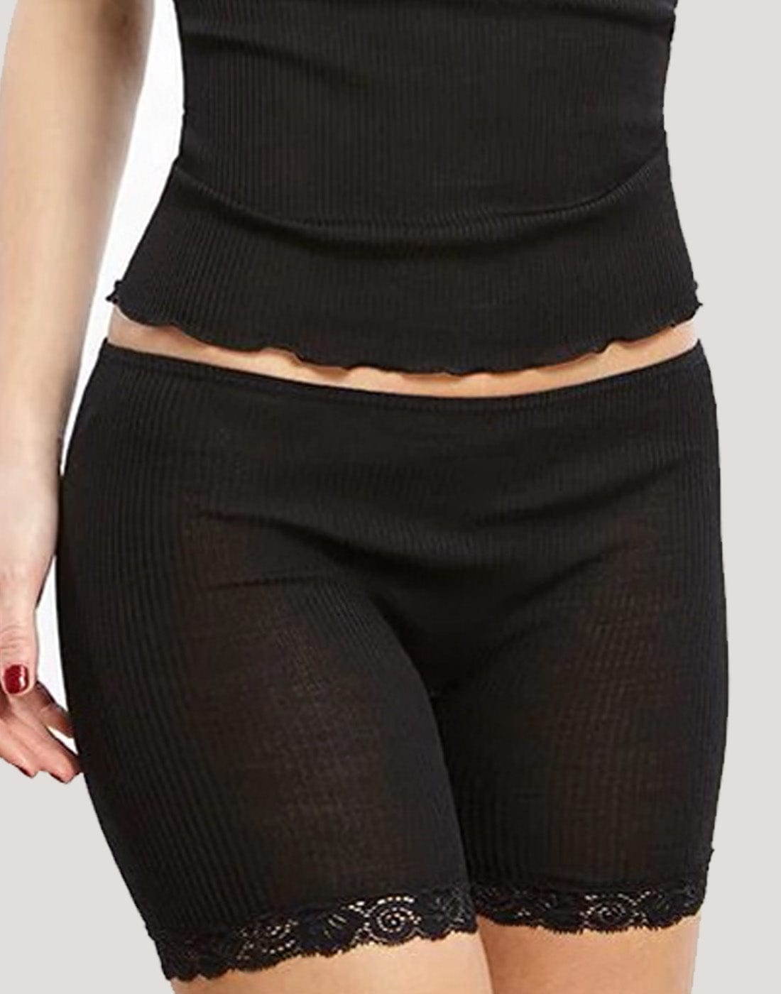 Oscalito Undertøy M (4) Oscalito- Ull/silke mamelukk, sort kunstkolonialen