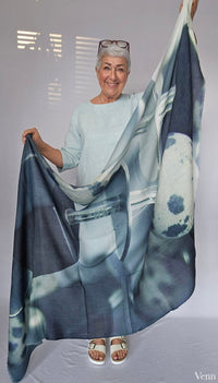 Wilhelmine Skjerf Venn Wilhelmine- Wilhelmineskjerf i ull/silke kunstkolonialen