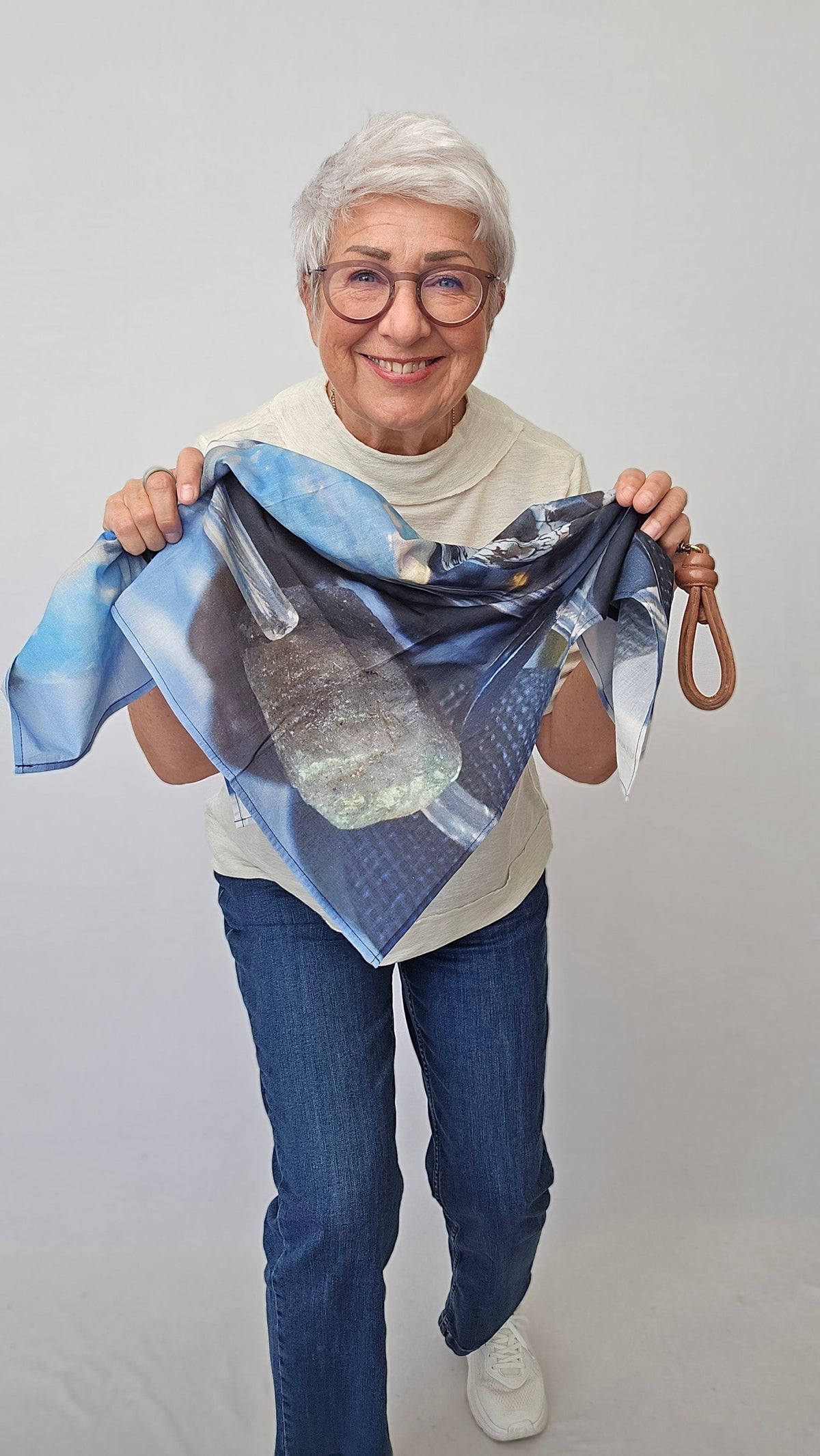 Wilhelmine Skjerf Wilhelmine- Lite Wilhelmineskjerf i bomull 70 x 70 kunstkolonialen