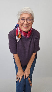 Wilhelmine Skjerf Wilhelmine- Lite Wilhelmineskjerf i silke 70 x 70 kunstkolonialen