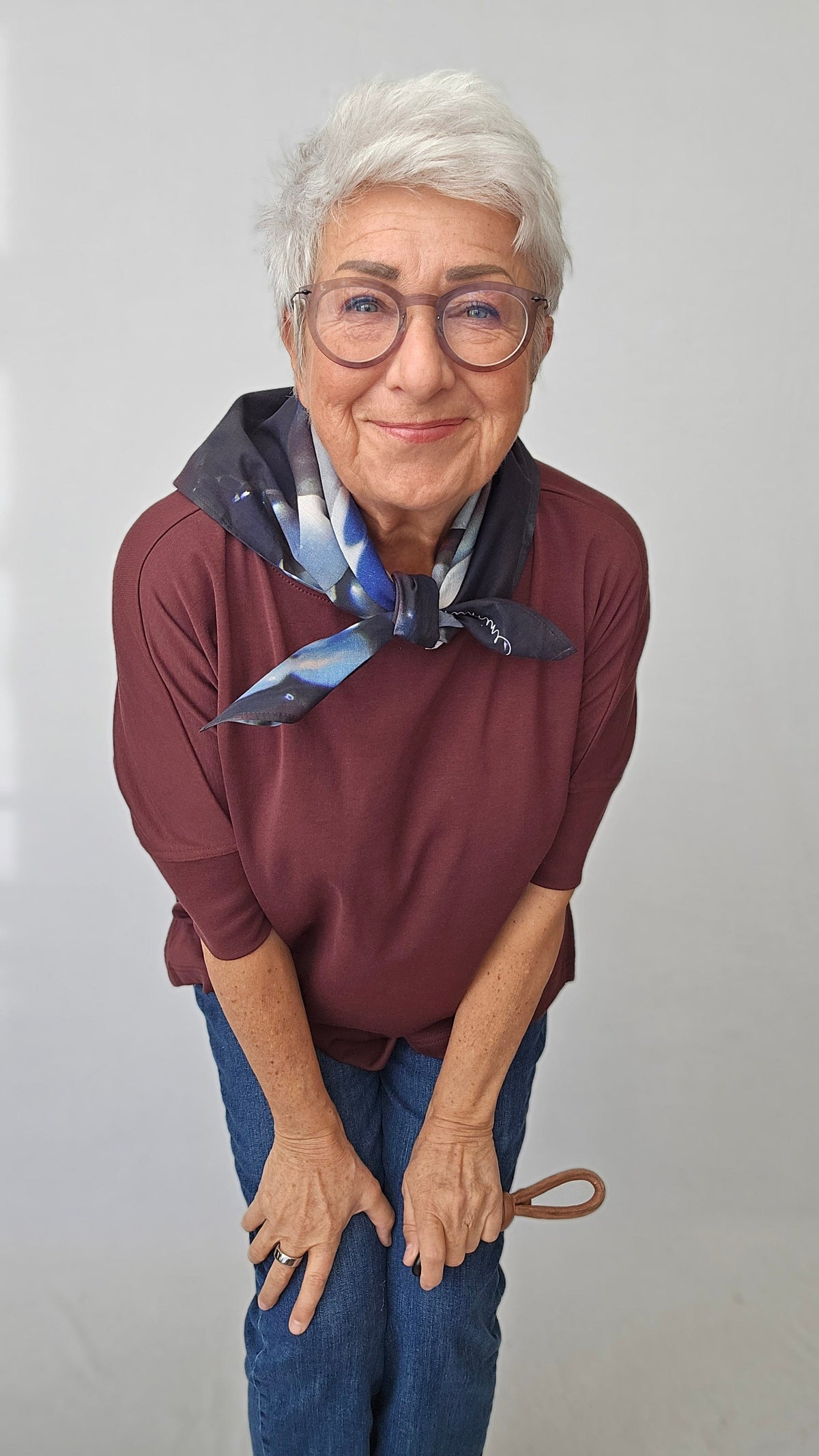 Wilhelmine Skjerf Wilhelmine- Lite Wilhelmineskjerf i ull/silke 70 x 70 kunstkolonialen