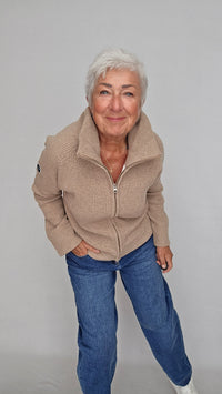 Holebrook- Essie fullzip vindtett jakke