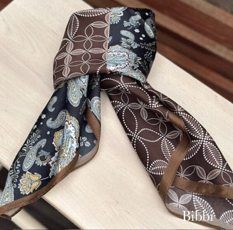 Leas Verden- Silkeskjerf 53 x 53 cm