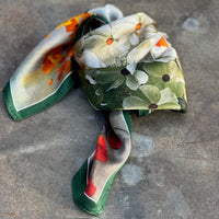 Leas Verden- Silkeskjerf 53 x 53 cm