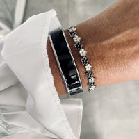 BUD TO ROSE Armbånd BUD TO ROSE- Envy Enamel Bangle kunstkolonialen