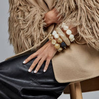 BUD TO ROSE Armbånd BUD TO ROSE- Resin armbånd kunstkolonialen