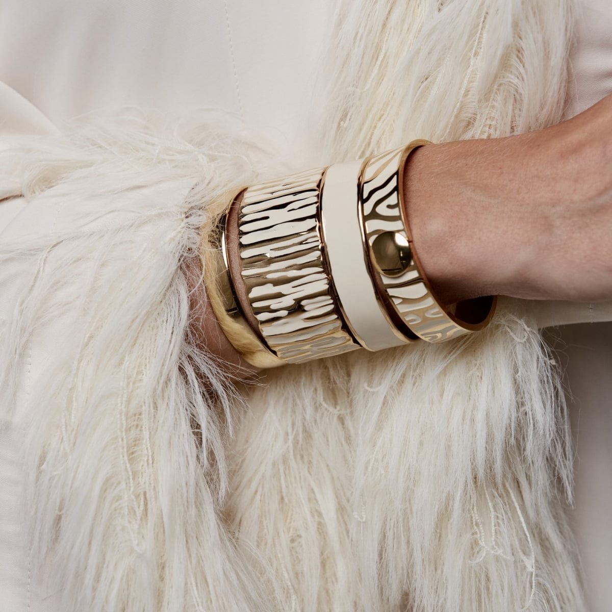 BUD TO ROSE Armbånd Ivory/Gold BUD TO ROSE- Capri zebra bracelet kunstkolonialen