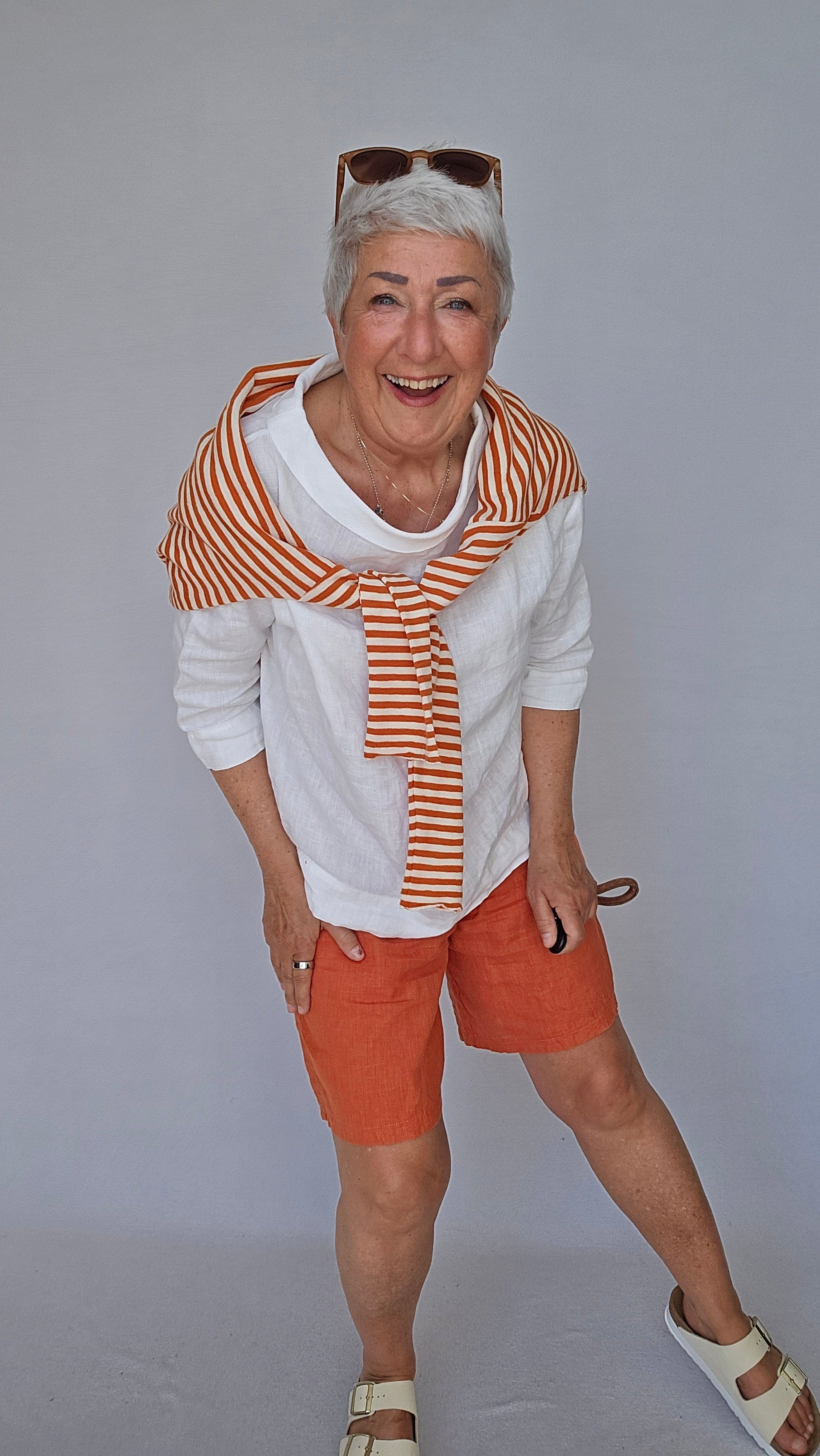 By basics Bluse OWN By basics- 11001 Jackie lintopp med krage (KORT) kunstkolonialen