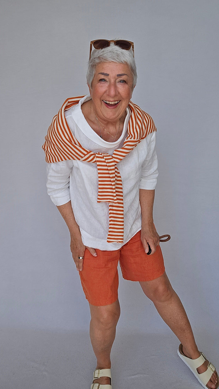 By basics Bluse OWN By basics- 11001 Jackie lintopp med krage (KORT) kunstkolonialen