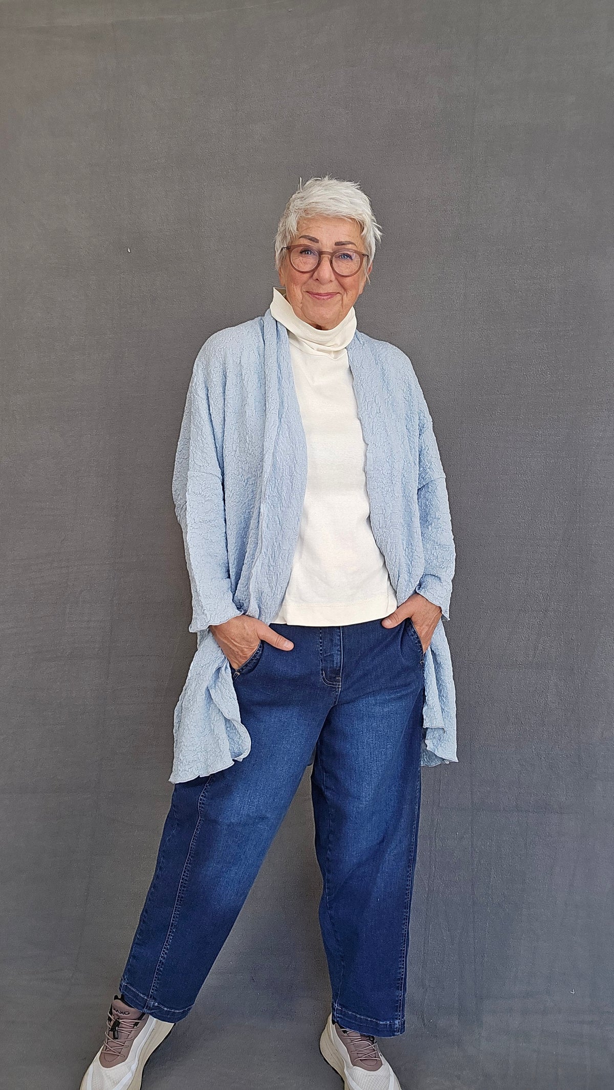 By Basics Cardigan by basics- Bubblewool 8501 Cardigan kunstkolonialen