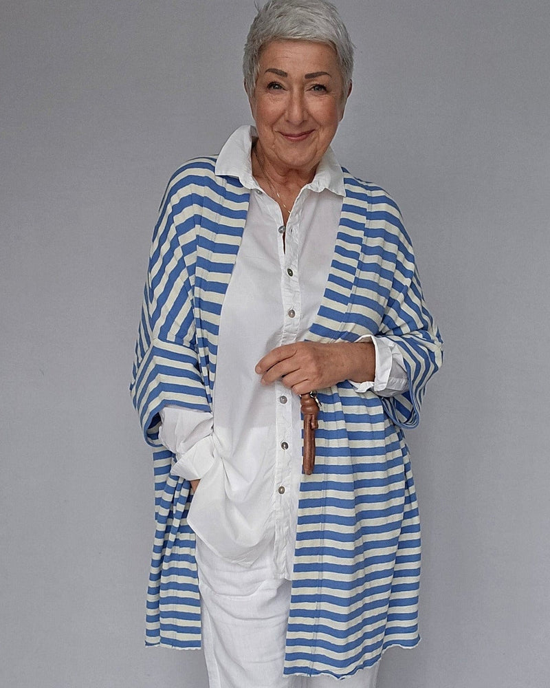 By Basics Cardigan Raw white/milky blue by basics- 8018 Cardigan med ekstra vidde, One size kunstkolonialen