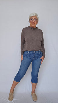 By Basics Genser by basics- 4025 Rampegenser i ensfarget kunstkolonialen