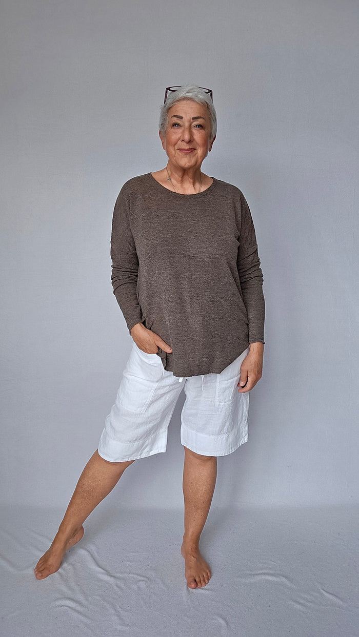 By Basics Genser By Basics- 4039 Litt løs genser med rund hals kunstkolonialen