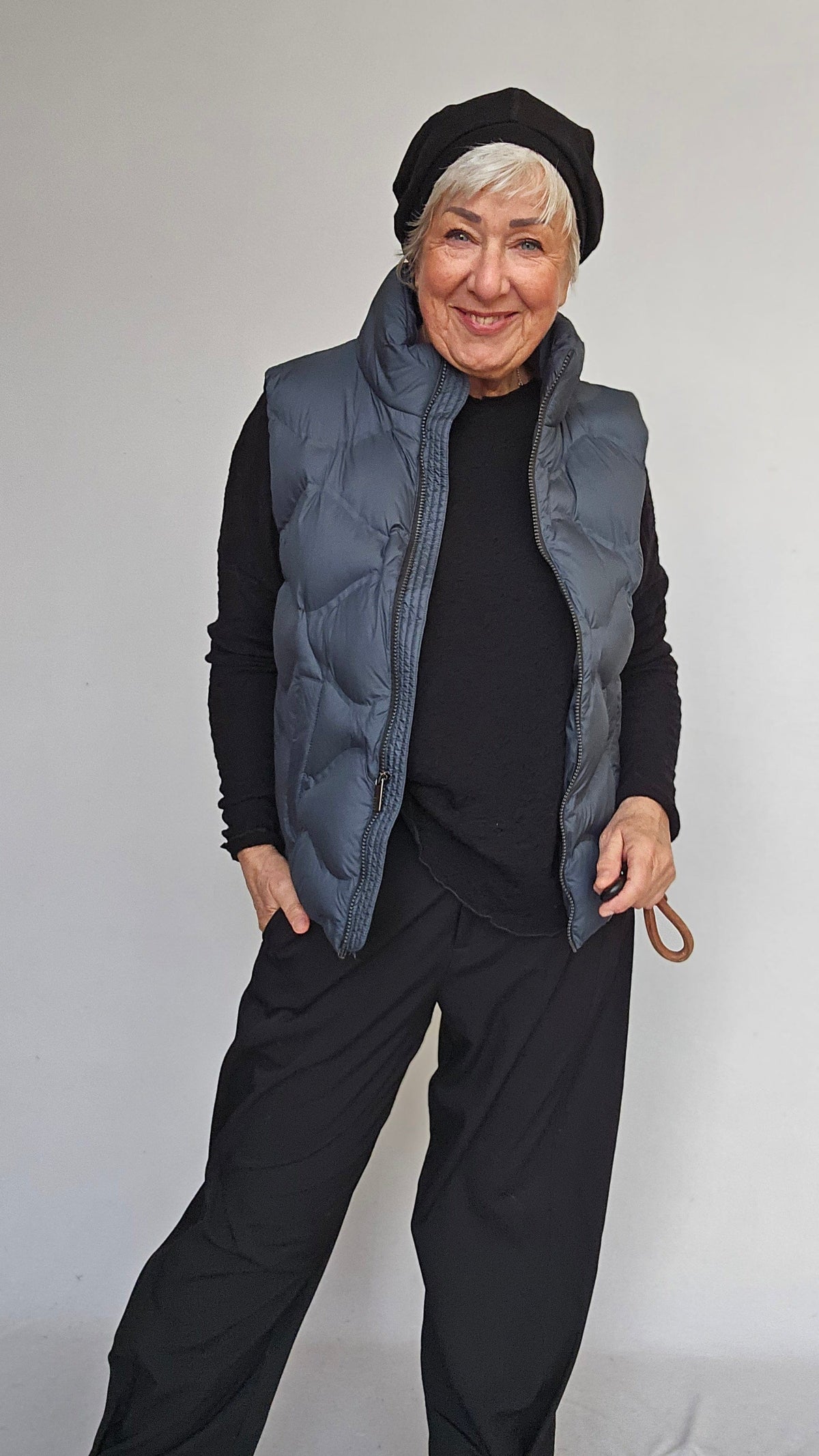 By Basics Genser by basics- Bubblewool 4504 litt løs genser m/rund hals kunstkolonialen