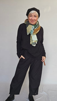 By Basics Genser by basics- Bubblewool 4504 litt løs genser m/rund hals kunstkolonialen